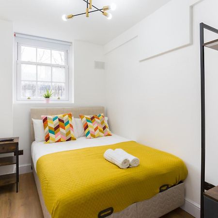 City Centre One Bedroom Apartment Next To Station, Newly Renovated Londres Extérieur photo