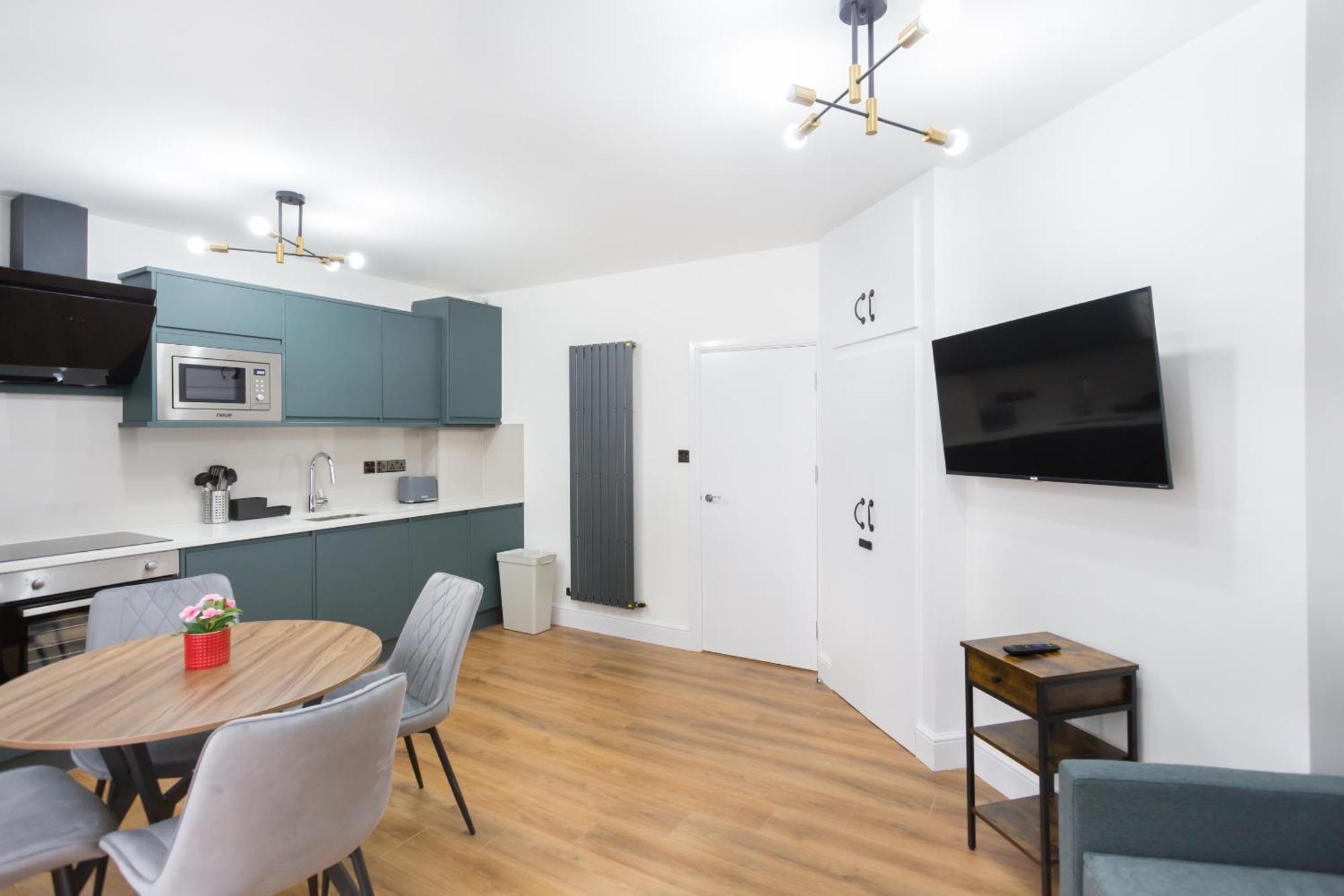 City Centre One Bedroom Apartment Next To Station, Newly Renovated Londres Extérieur photo